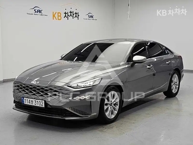 2021 KIA K8