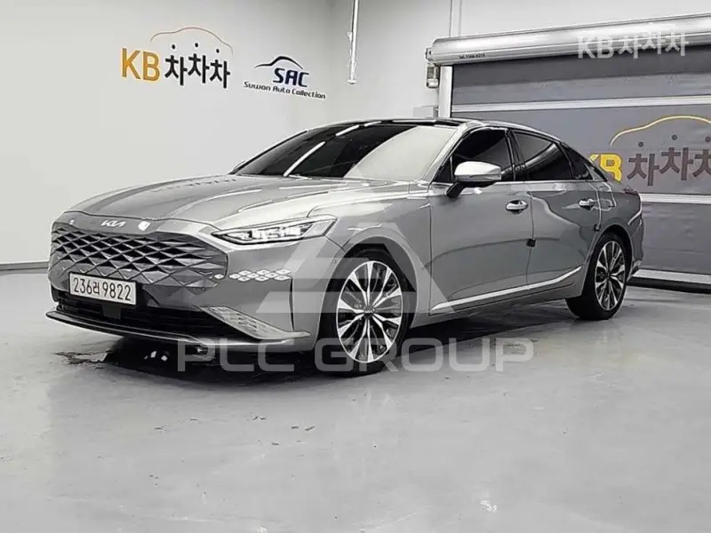 2021 KIA K8
