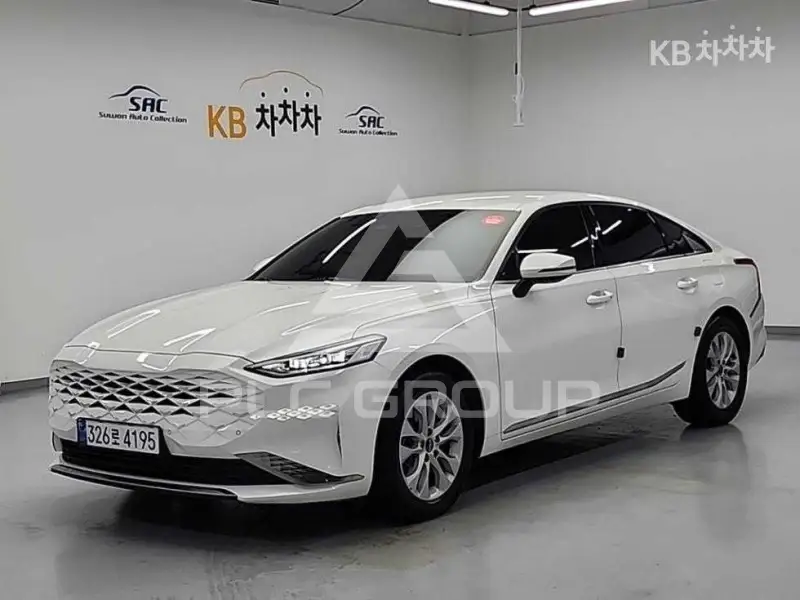 2021 KIA K8