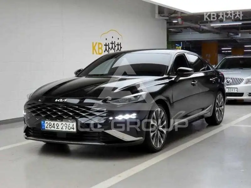 2021 KIA K8