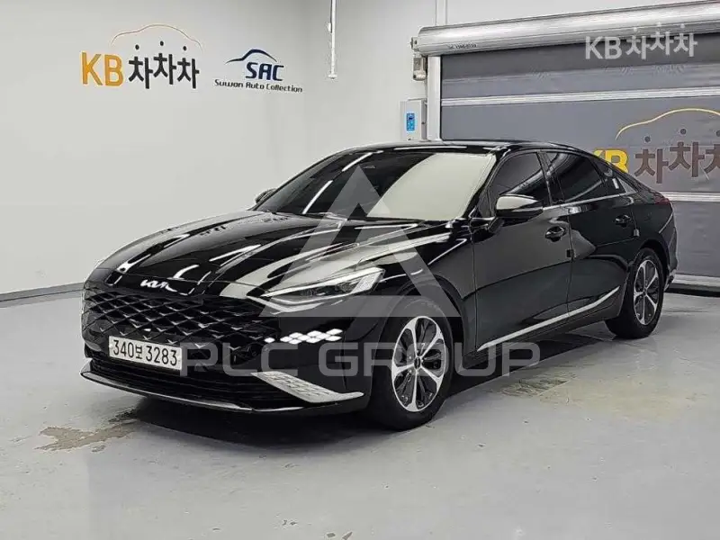 2021 KIA K8