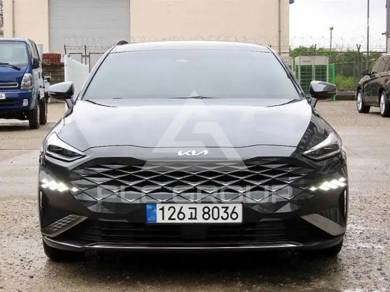 2021 KIA K8