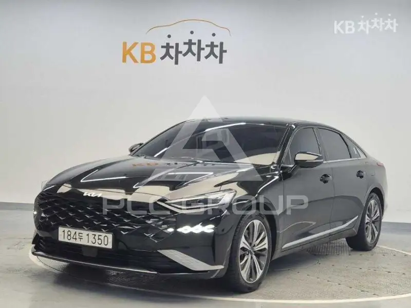 2021 KIA K8