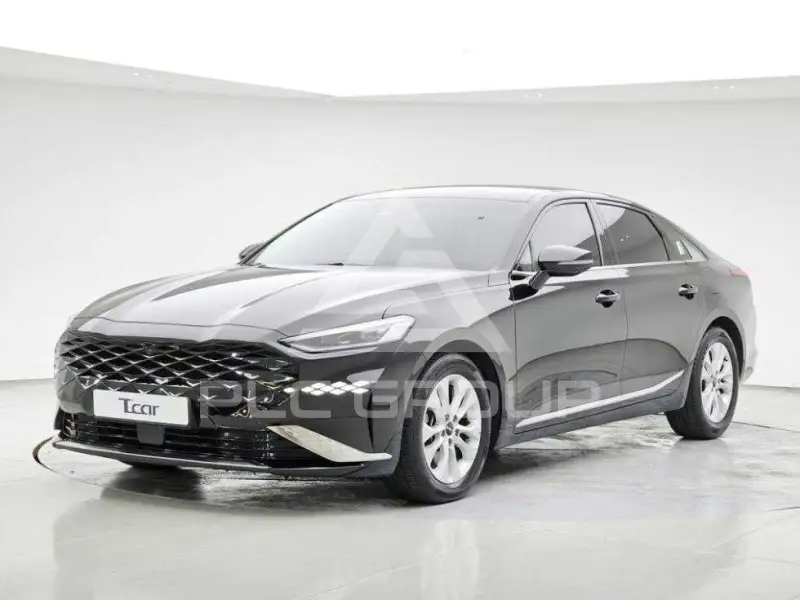 2021 KIA K8