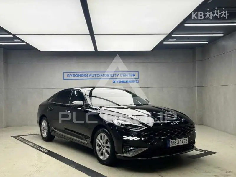 2021 KIA K8