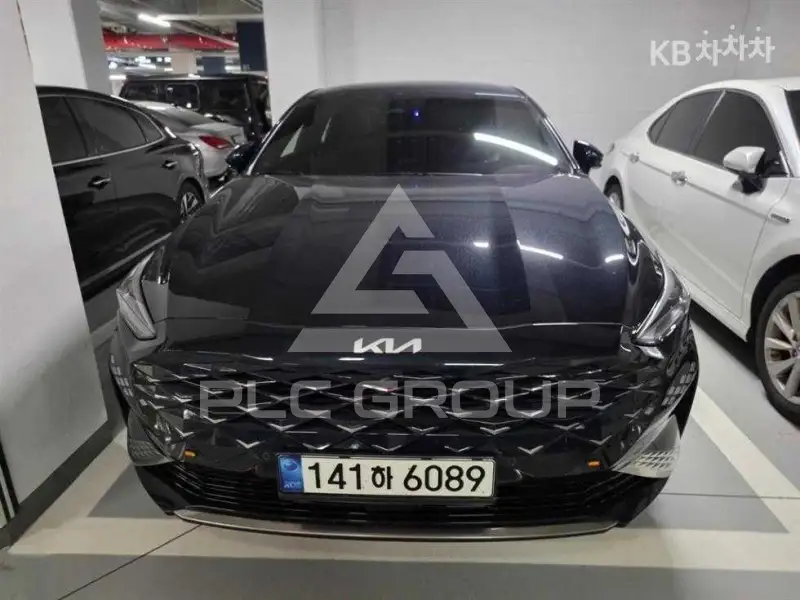 2021 KIA K8