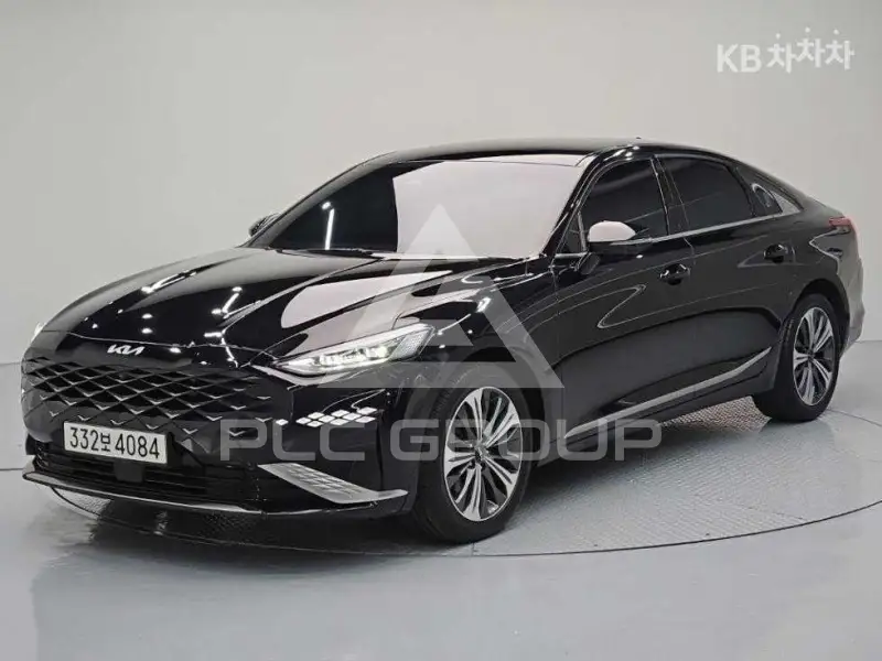 2021 KIA K8