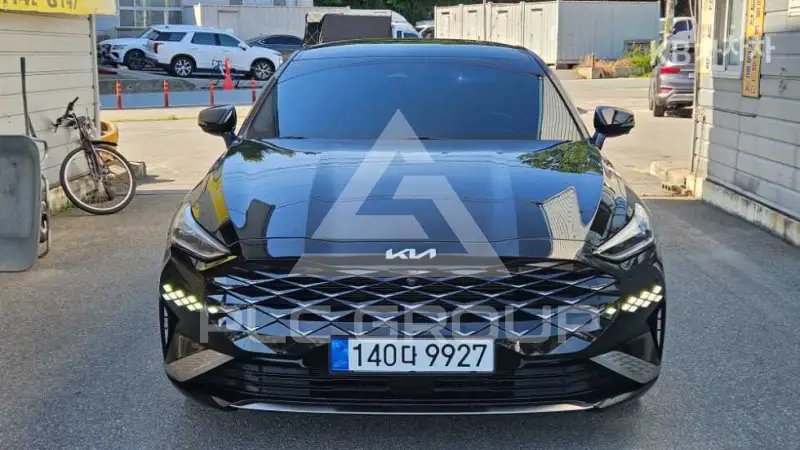 2021 KIA K8