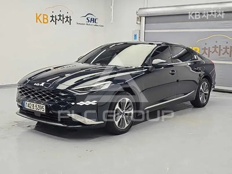 2021 KIA K8