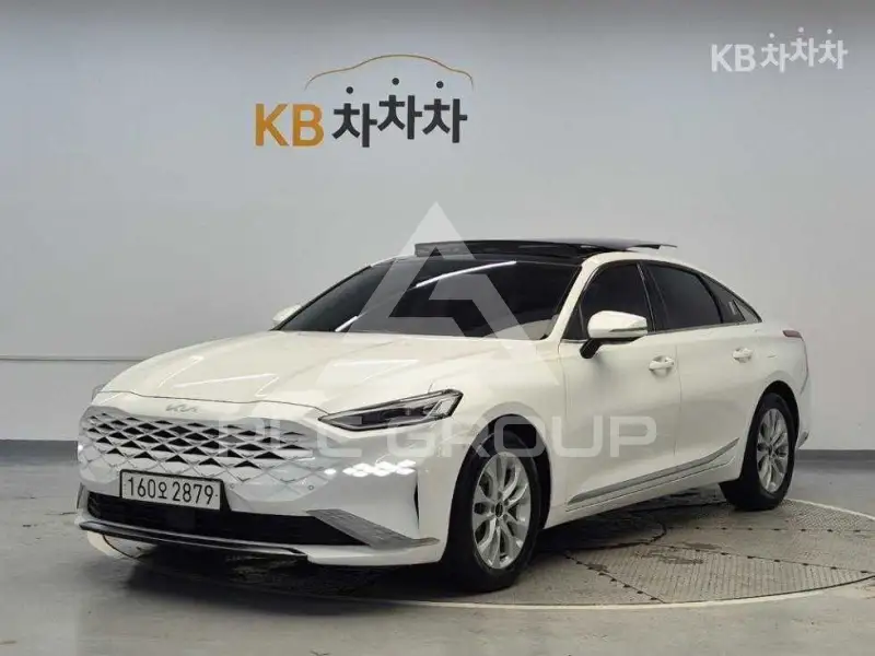 2021 KIA K8