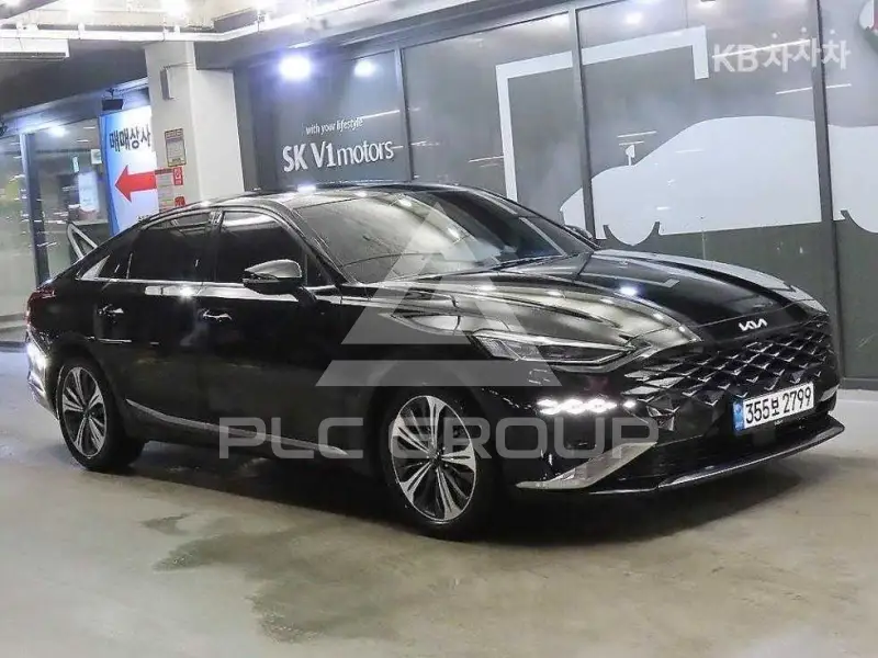 2021 KIA K8