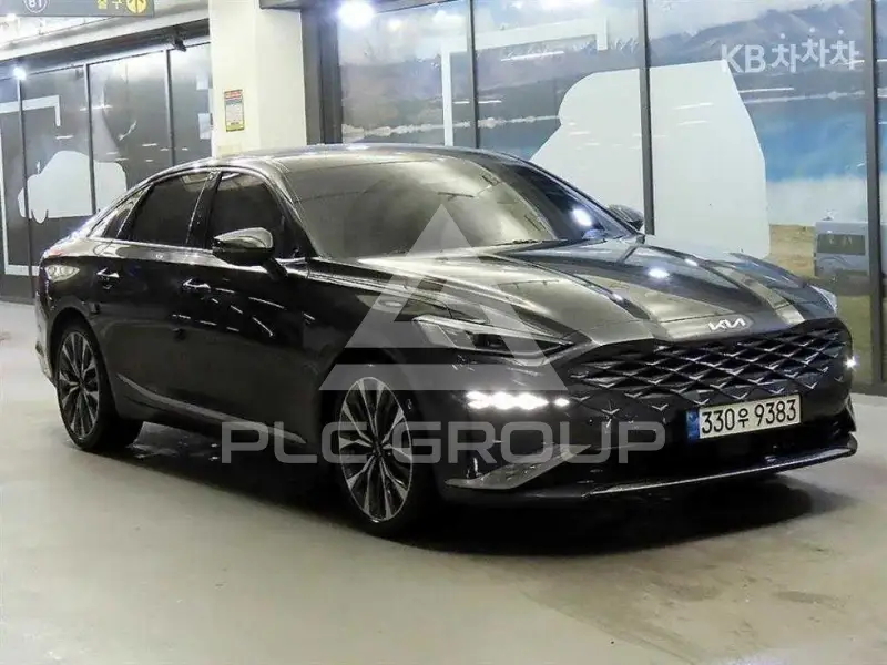 2021 KIA K8