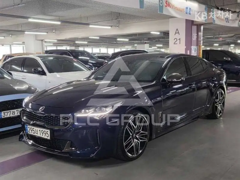 2021 KIA Stinger
