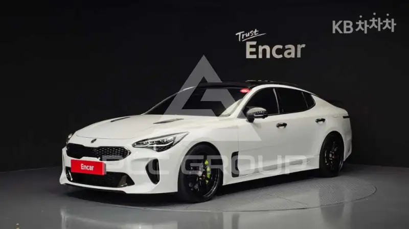 2021 KIA Stinger