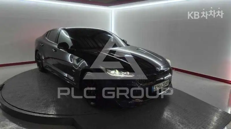 2021 KIA Stinger