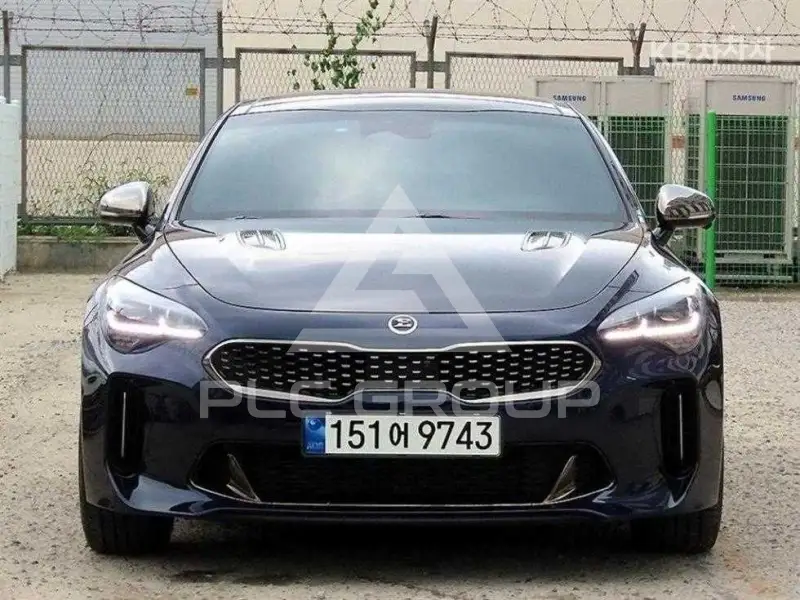 2021 KIA Stinger