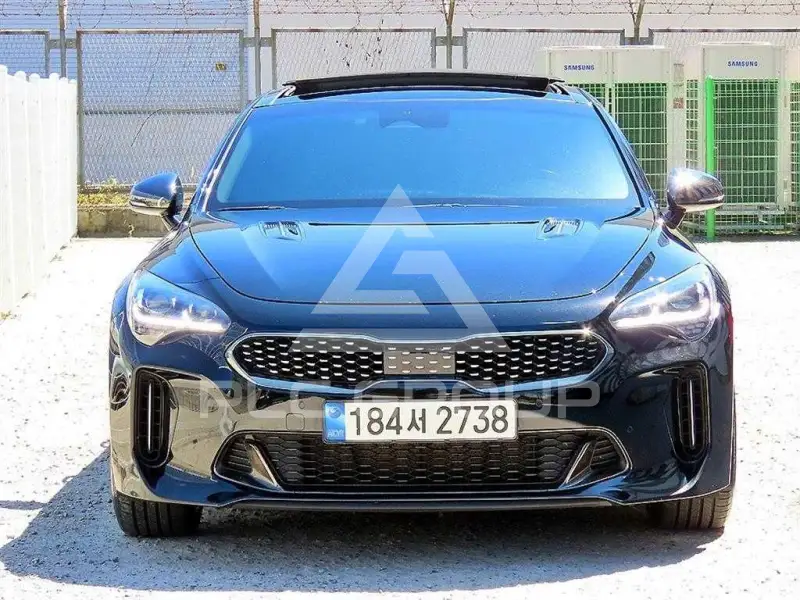 2021 KIA Stinger