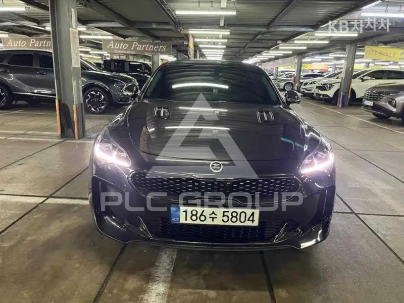 2021 KIA Stinger