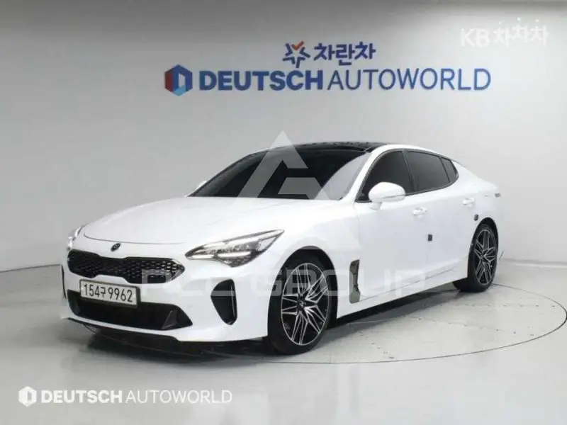 2021 KIA Stinger