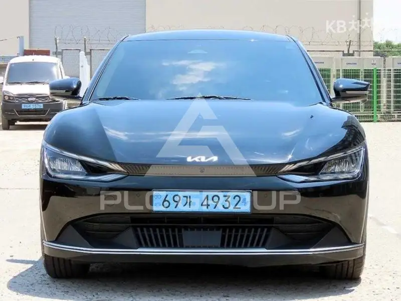 2021 KIA EV