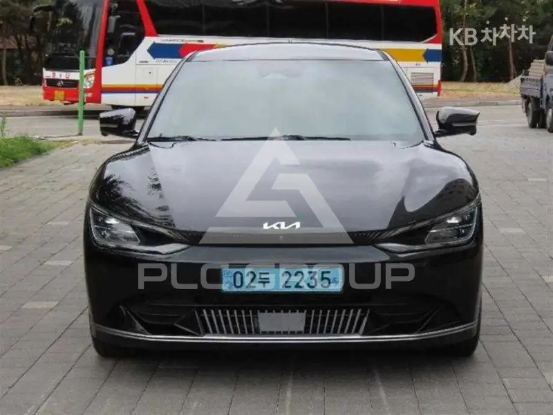 2021 KIA EV