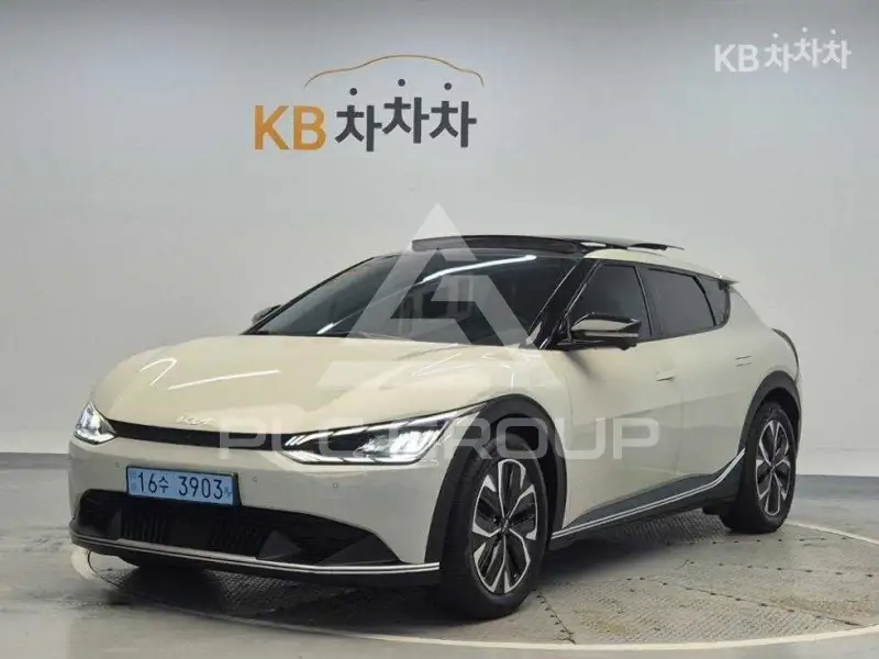 2021 KIA EV