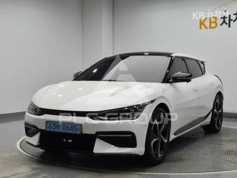 2021 KIA EV