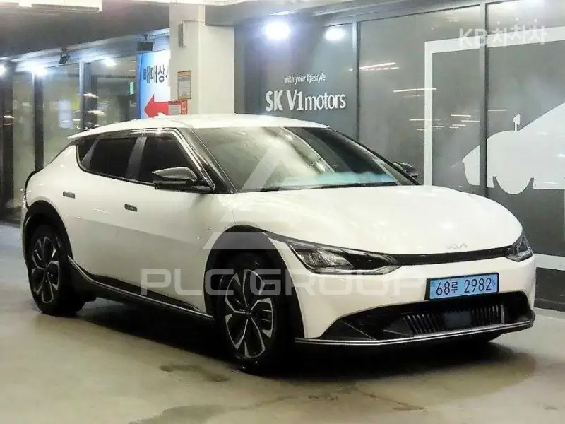2021 KIA EV