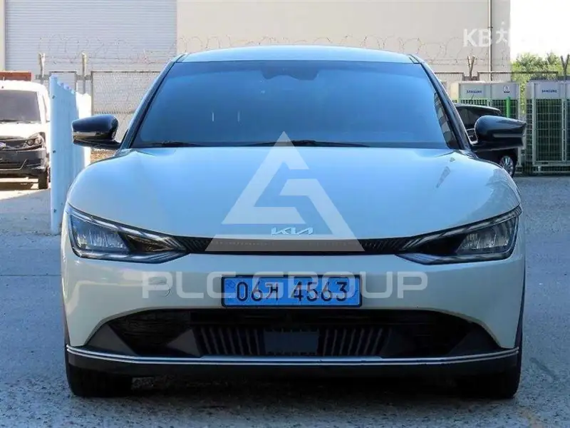 2021 KIA EV