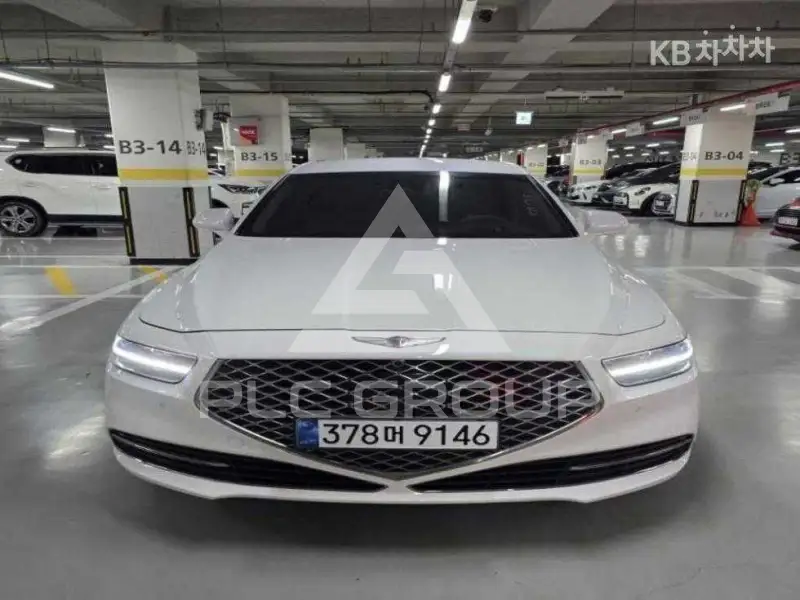 2021 Genesis G90