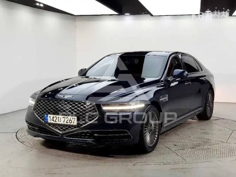 2021 Genesis G90