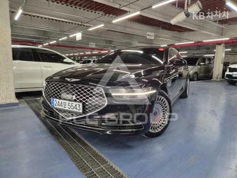 2021 Genesis G90