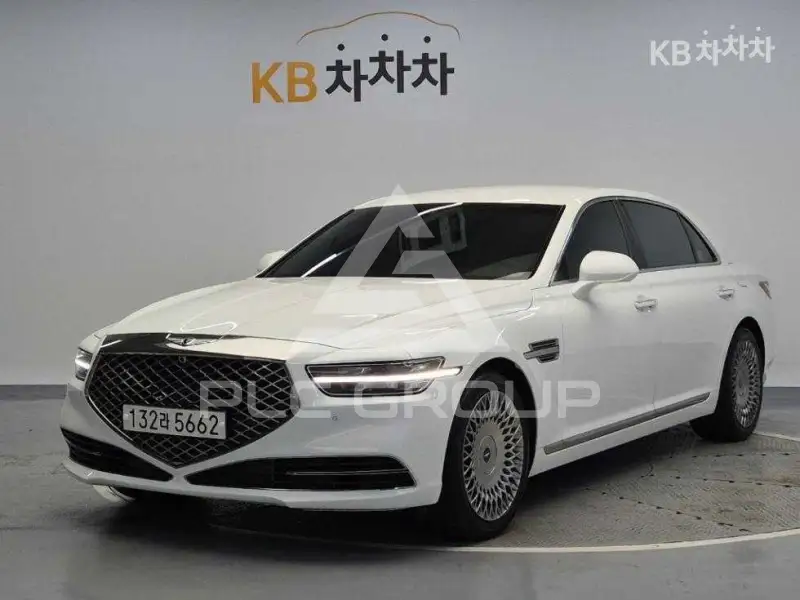 2021 Genesis G90