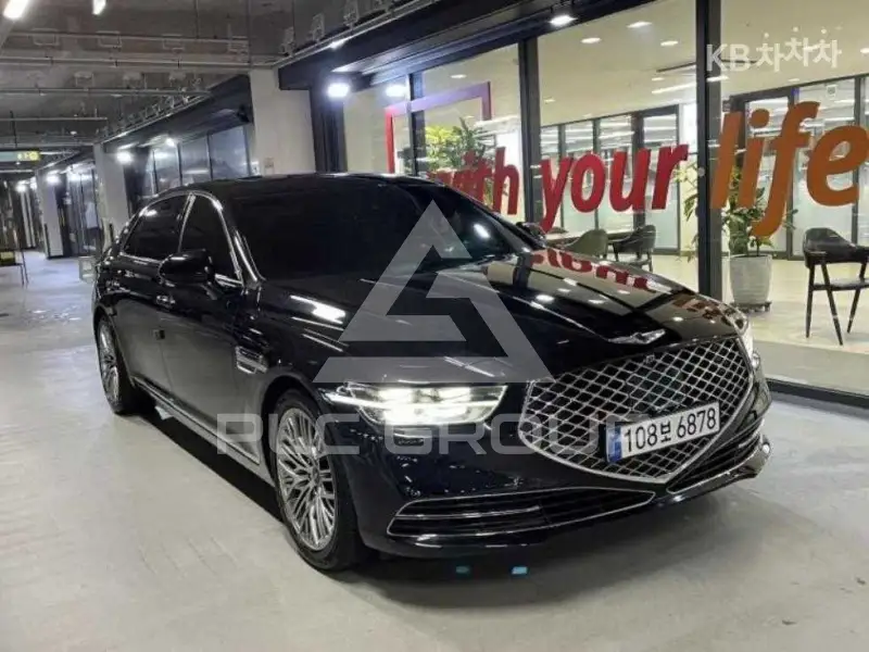 2021 Genesis G90