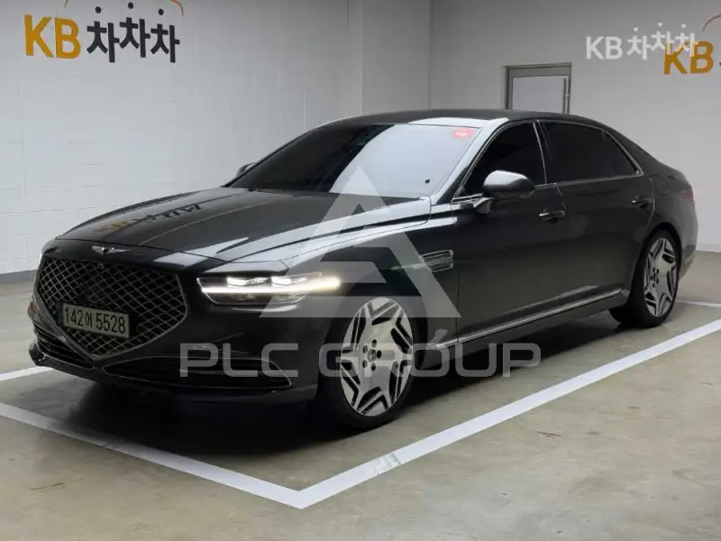 2021 Genesis G90