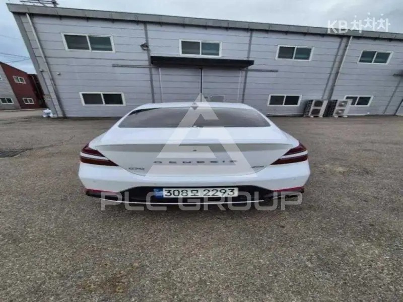 2021 Genesis G70