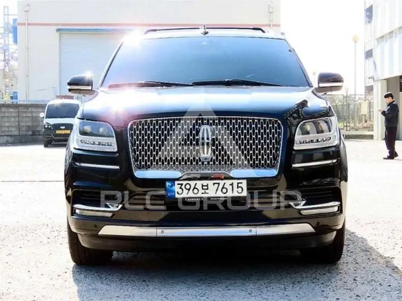 2021 Lincoln NAVIGATOR
