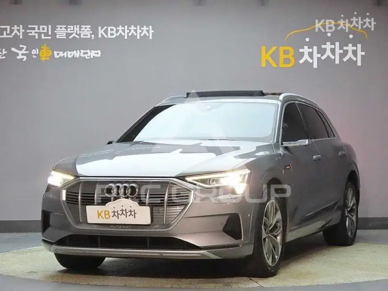 2021 Audi E-TRON