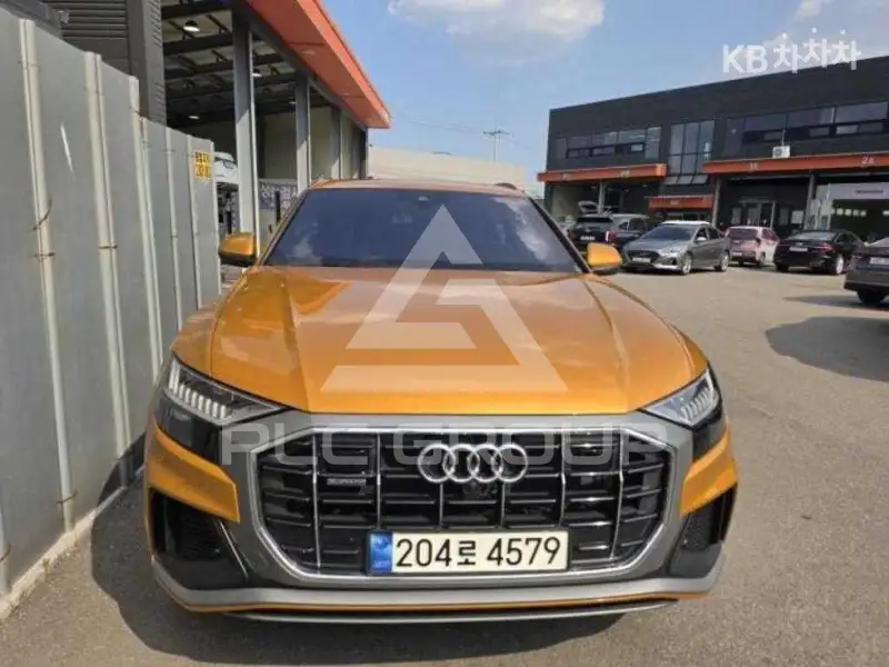 2021 Audi Q8