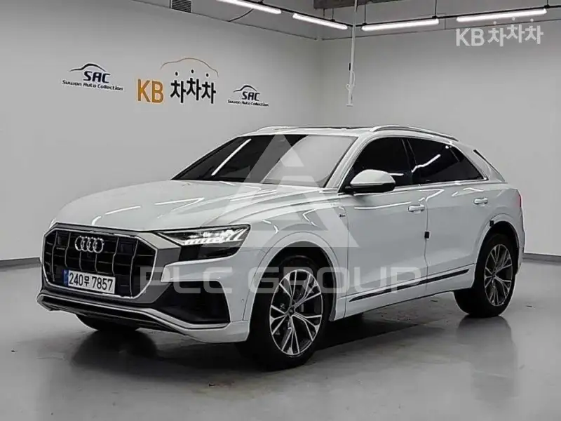 2021 Audi Q8