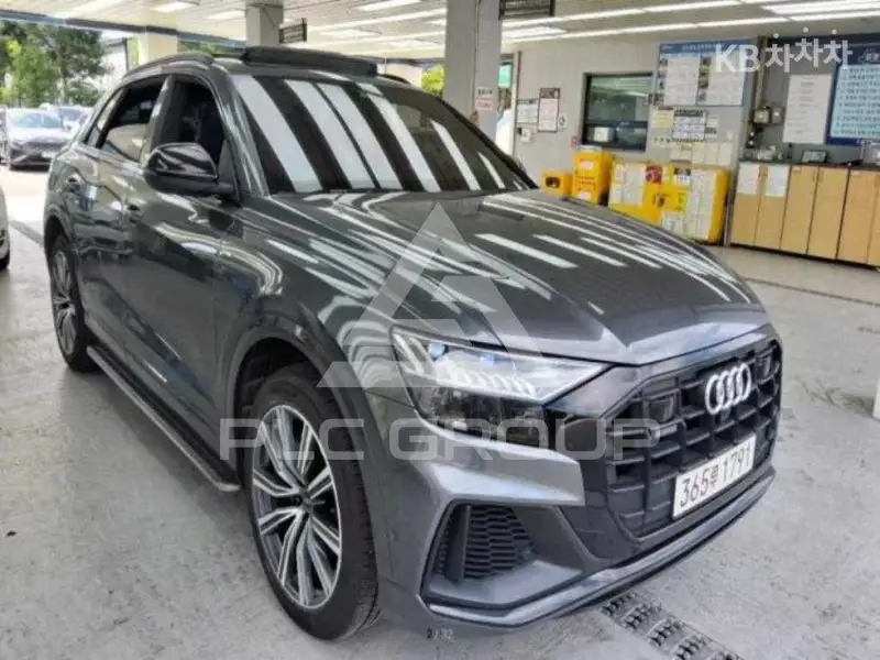 2021 Audi Q8
