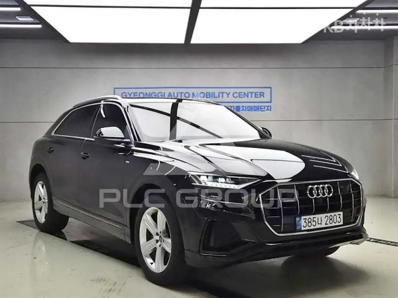 2021 Audi Q8