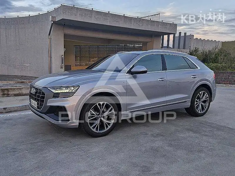 2021 Audi Q8