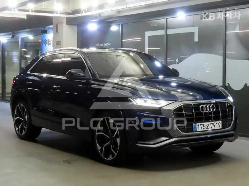 2021 Audi Q8