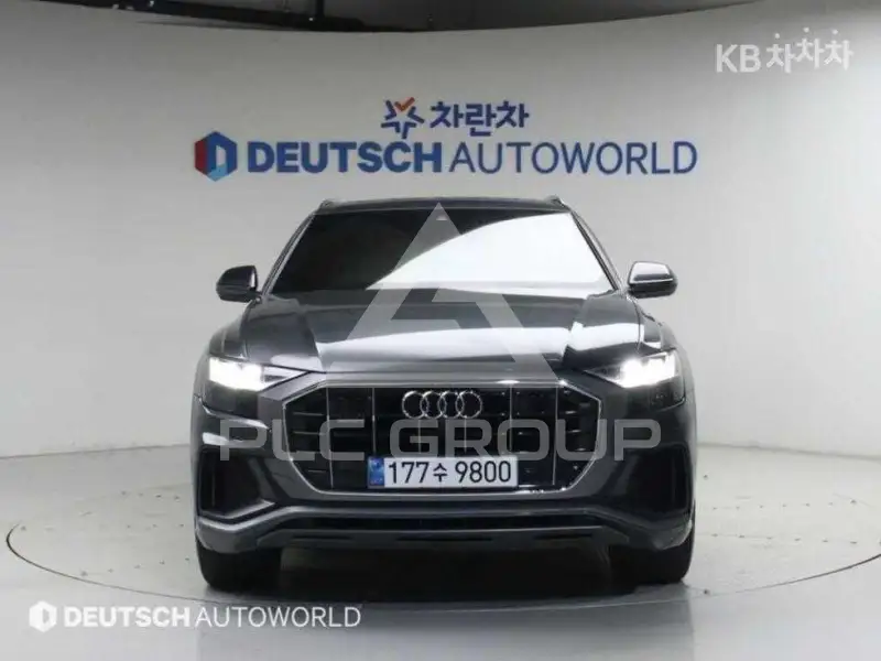 2021 Audi Q8