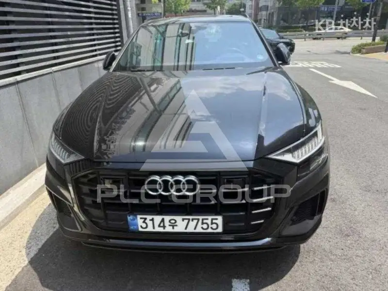 2021 Audi Q8