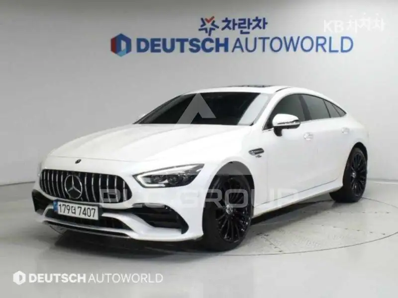 2021 Mercedes Benz GT