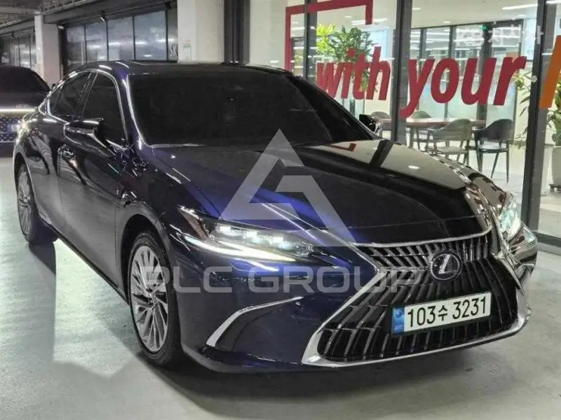 2021 Lexus ES