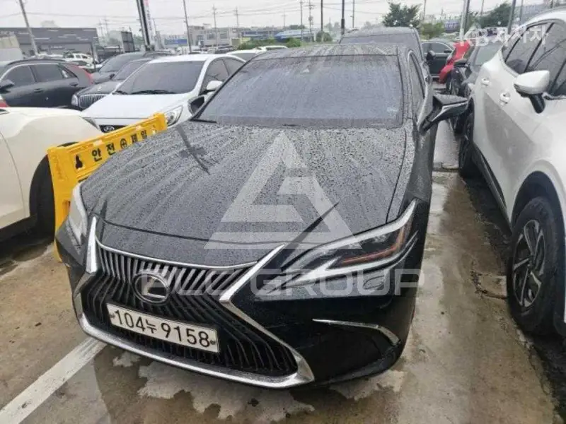 2021 Lexus ES