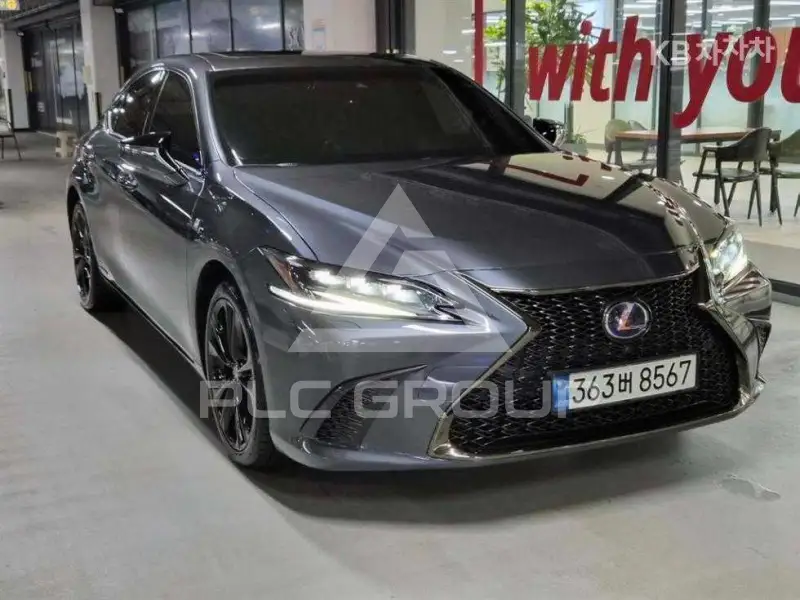2021 Lexus ES